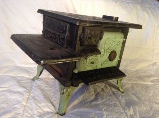 Model Enterprise Jr Cast Iron Wood Burn Stove Rare Only 14 Inches Tall photo