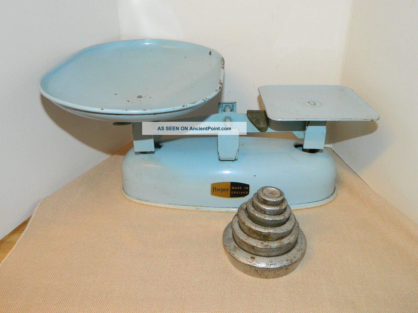 Vtg Harper Balance Scale W/ 6 Weights Made In England Scales photo