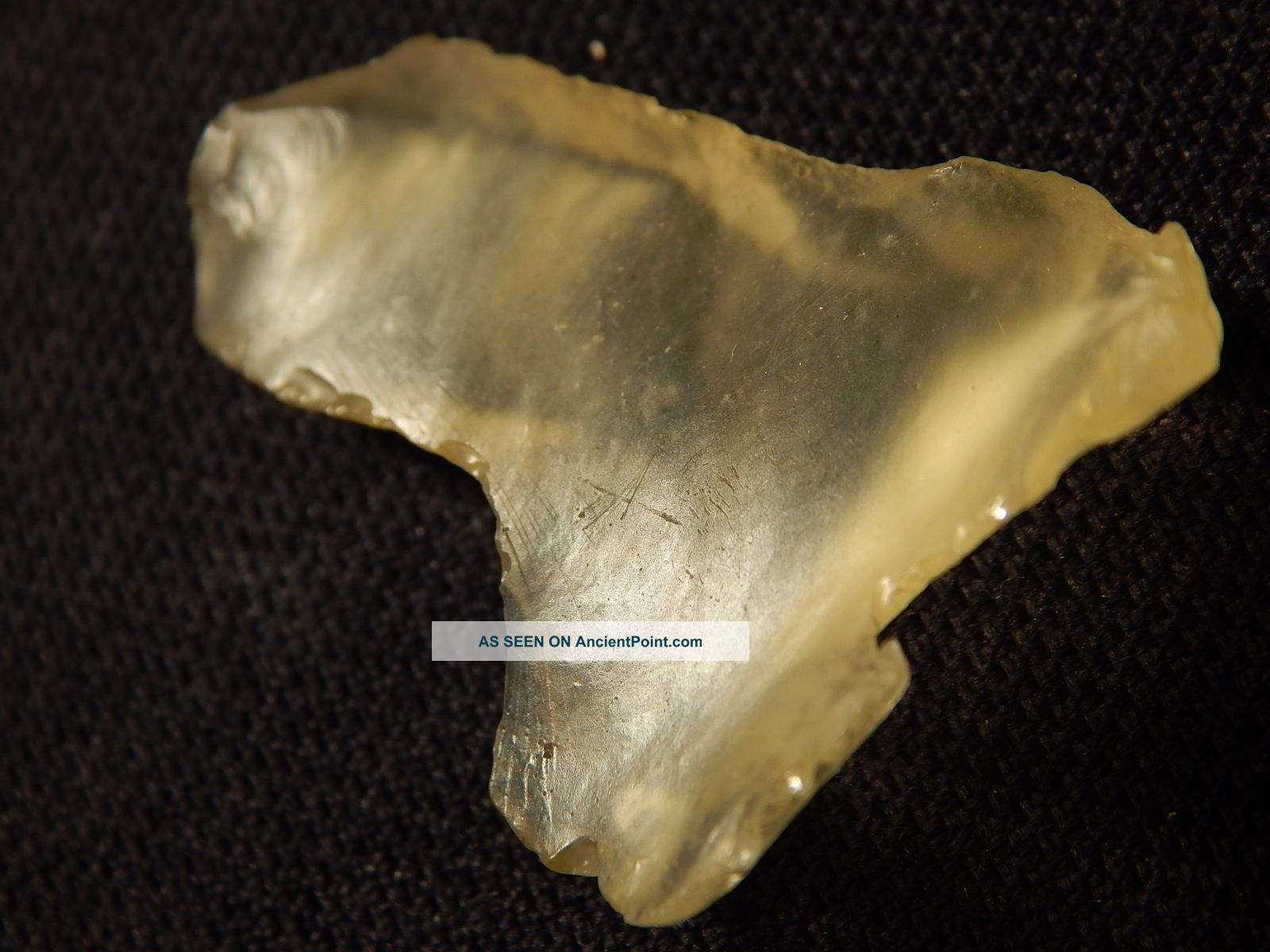 A Very Translucent Libyan Desert Glass Artifact Ancient Tool 6.  21gr Neolithic & Paleolithic photo