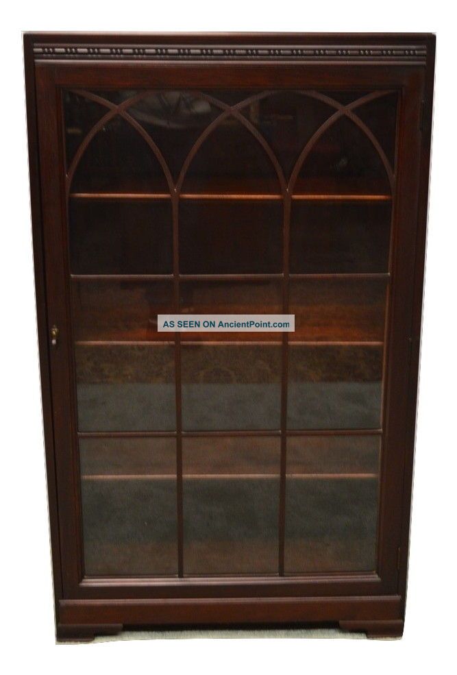Vintage One Door Bookcase 1900-1950 photo