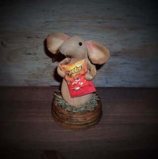 Primitive Folk Art Country Mouse Ornie Doll Handmade House Mice Rat Cheetos photo