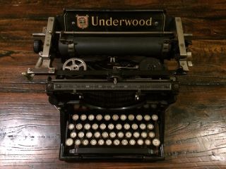 Antique Underwood Typewriter 5 1907.  In. photo