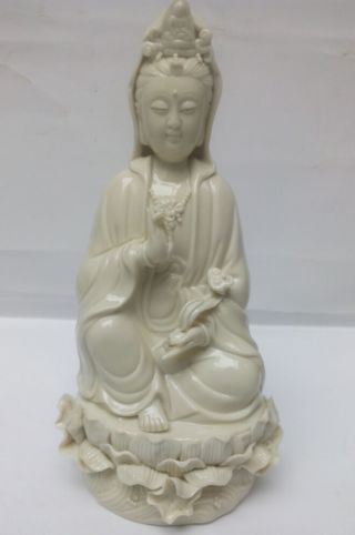 China Colour Dehua Porcelain Seat Lotus Kwan - Yin Bodhisattva Goddess Statue photo