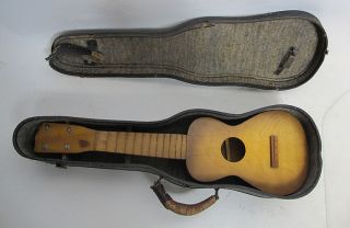 Antique Chestnut String - Less Ukulele W/leather Case Nr Yqz photo