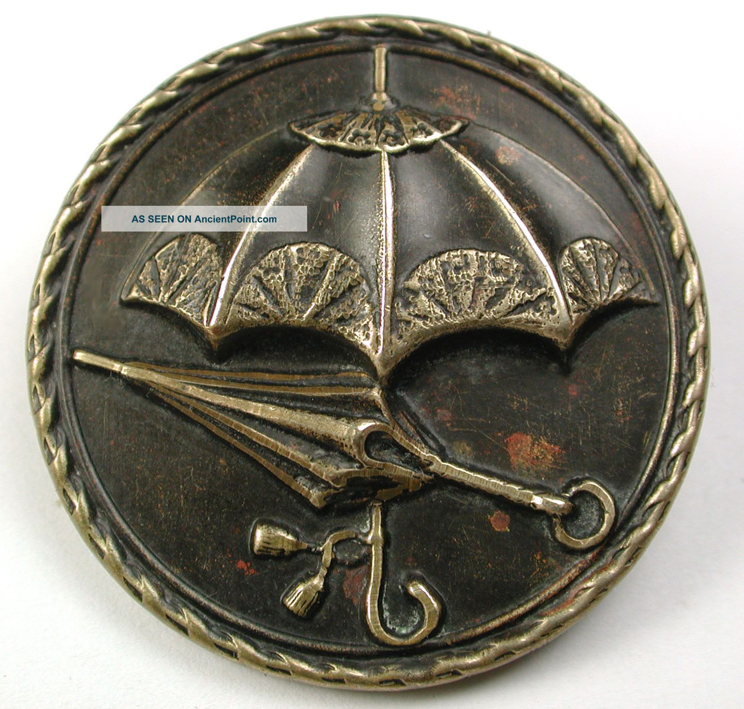 Antique Brass Button Two Parasols Design - 1 & 1/4 Inch Buttons photo