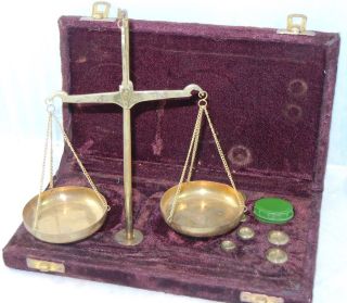 Antique Portable 50g Brass Balance Scale India W Case And Weights photo