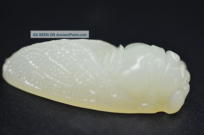 Superior Quality Chinese White Jade Carved Cicada Pendant Necklaces & Pendants photo