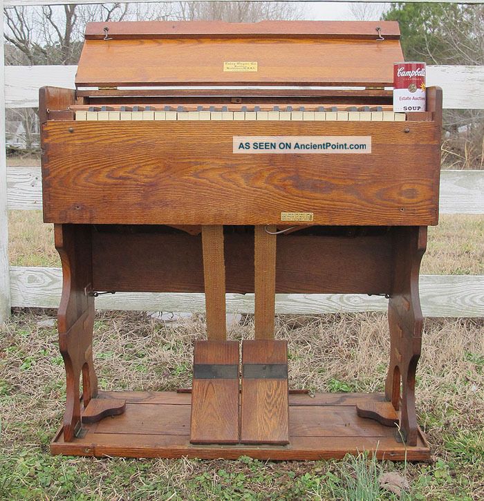 Rare Antique Tent Revival Itinerant Preacher ' S Estey Folding Travel Organ Nr Yqz Keyboard photo