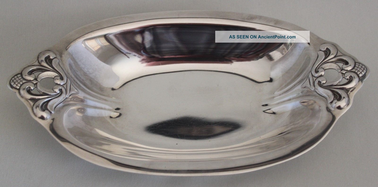 International Royal Danish Sterling Silver Large Bon Bon Dish B163 - 2 No Mono Flatware & Silverware photo