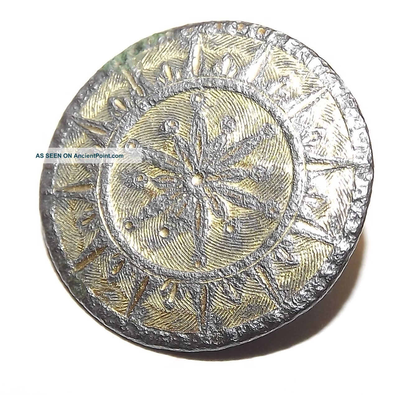 Very Old Dug Medium 18th Century Button 4930 Buttons photo