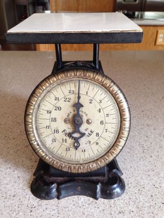 Vintage Pelouze Scale & Mfg.  Co Pelouze Family Scale 24 Lbs,  Mar 14,  ' 99 photo