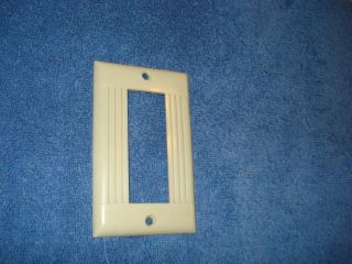 Vintage Bakelite Ivory Sierra Triplex Ribbed Switch Outlet Plate Cover photo