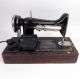 1922 Antique Singer Model 99k Sewing Machine Y756727 With Dark Wood Base & Cover Sewing Machines photo 3