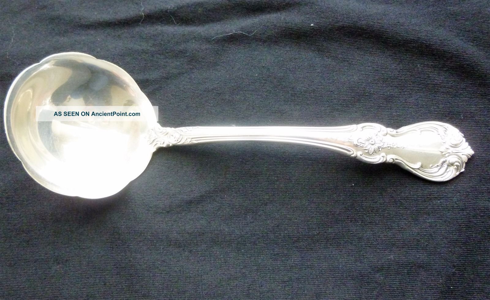 Towel Old Master Sterling Silver Gravy Ladle,  No Monogram Flatware & Silverware photo
