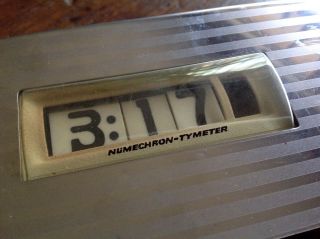 Pennwood Tymeter Digital Flip Clock,  Art Deco,  Chrome Model 915 photo
