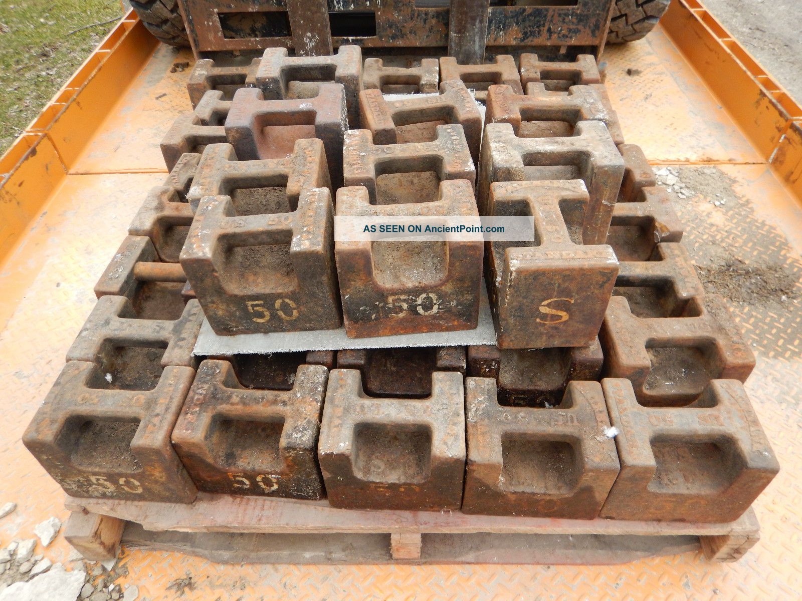 Fairbanks 50 Pounds Weight Scale,  Tent Canopy,  Steel Anvil,  Dumbbell Scales photo