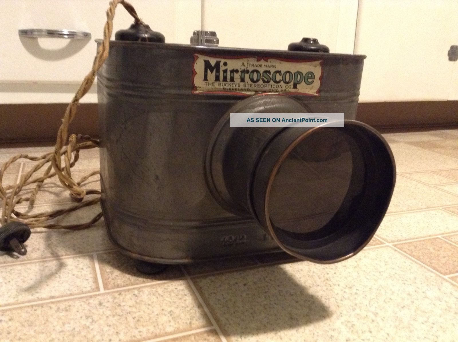 Early 1900 ' S Mirrorscope Large Lens Postcard - Photo Viewer And Magnifier Optical photo