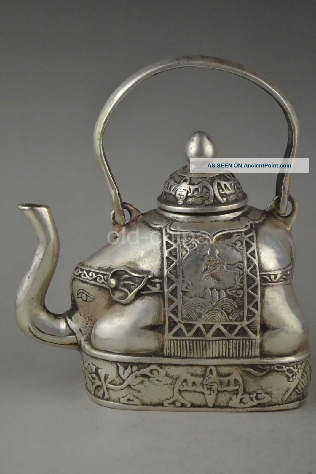 Asia China Style Decorate Handwork Tibet Silver Carve Elephant Delicate Teapot Other Chinese Antiques photo