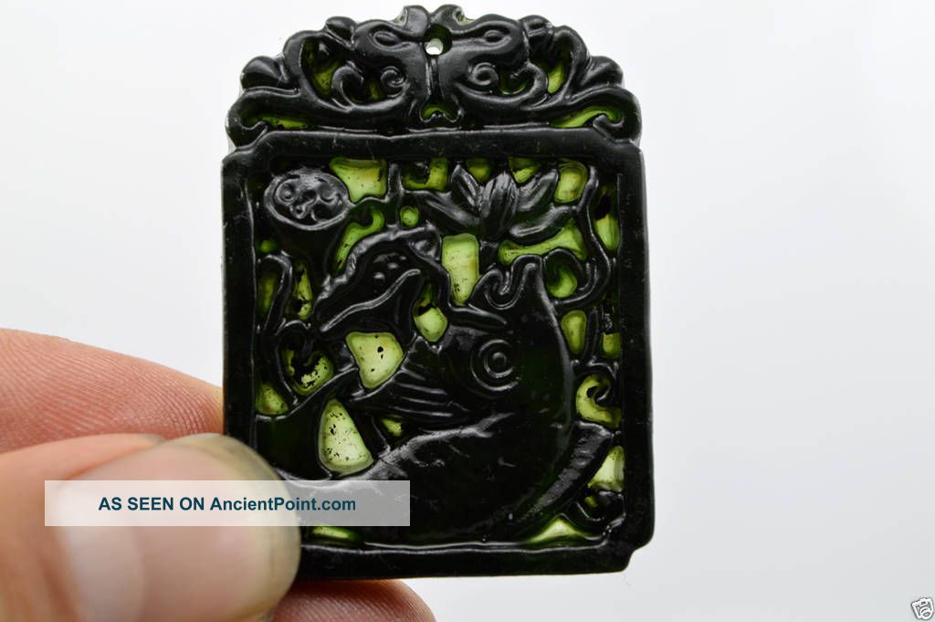 China ' S Carving Natural Jade Nephrite Black Jade Pendant Fish Necklaces & Pendants photo