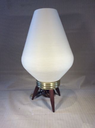 Mid Century Danish Modern Atomic Plastic Beehive Tripod Lamp In White photo