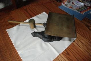 Antique Stenciled Painted Fairbanks Cast Iron And Brass Postal Scale 64 Oz. photo