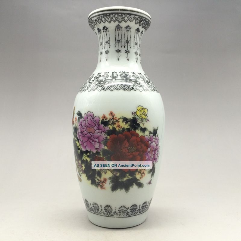 Chinese Ceramic Painting By Hand Peony & Butterfly Vase Vases photo