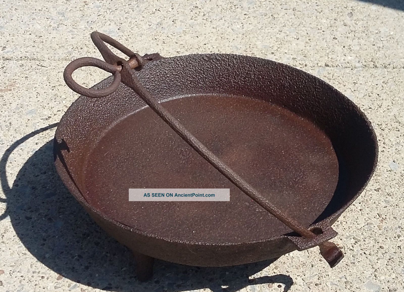 Antique Cast Iron 3 Legged,  Cooking Kettle W/ Bail Hearth Ware photo