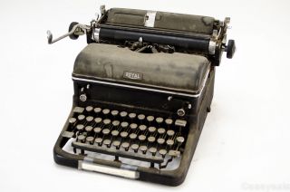 Antique Royal Alpha & Numerical Typewriter W/ Magic Margin Key photo