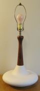 1960s Retro Midcentury Modern Orange Peel Texture Pottery Table Lamp Walnut Neck Mid-Century Modernism photo 4