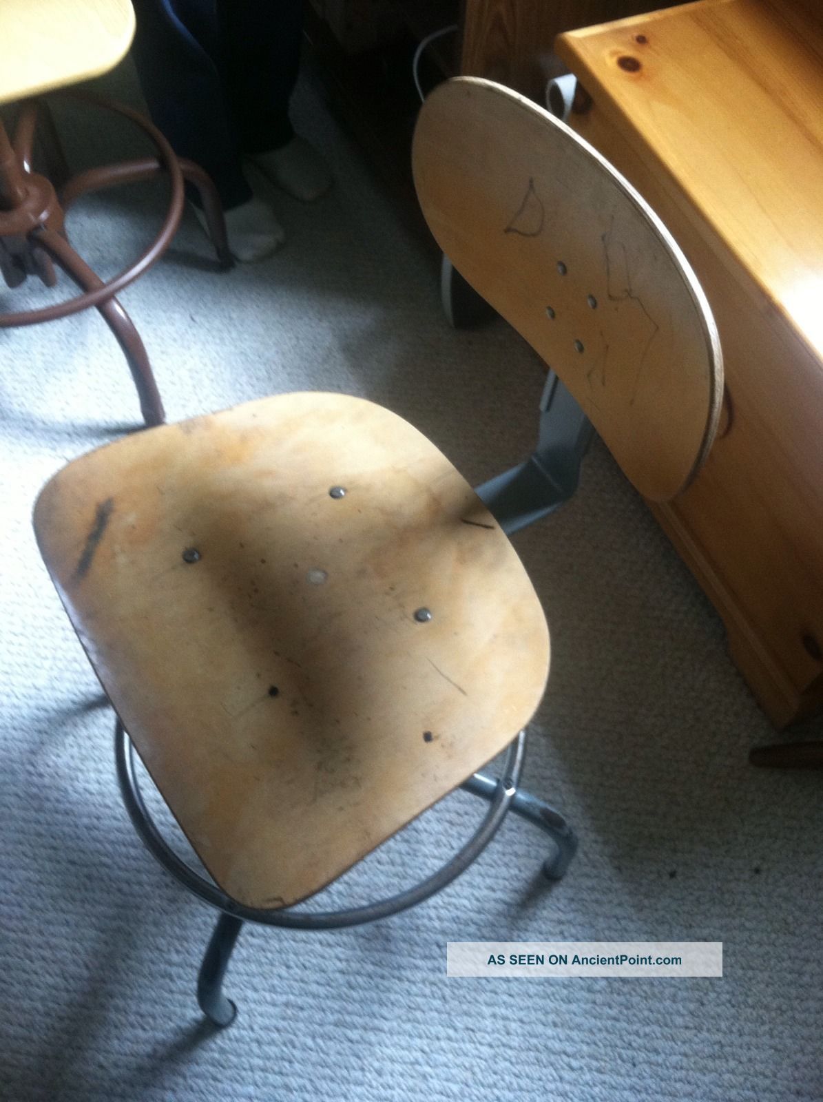 Vintage Industrial Chair/stool - Office,  Drafting,  Bar Stool,  Man Cave,  Etc. 1900-1950 photo