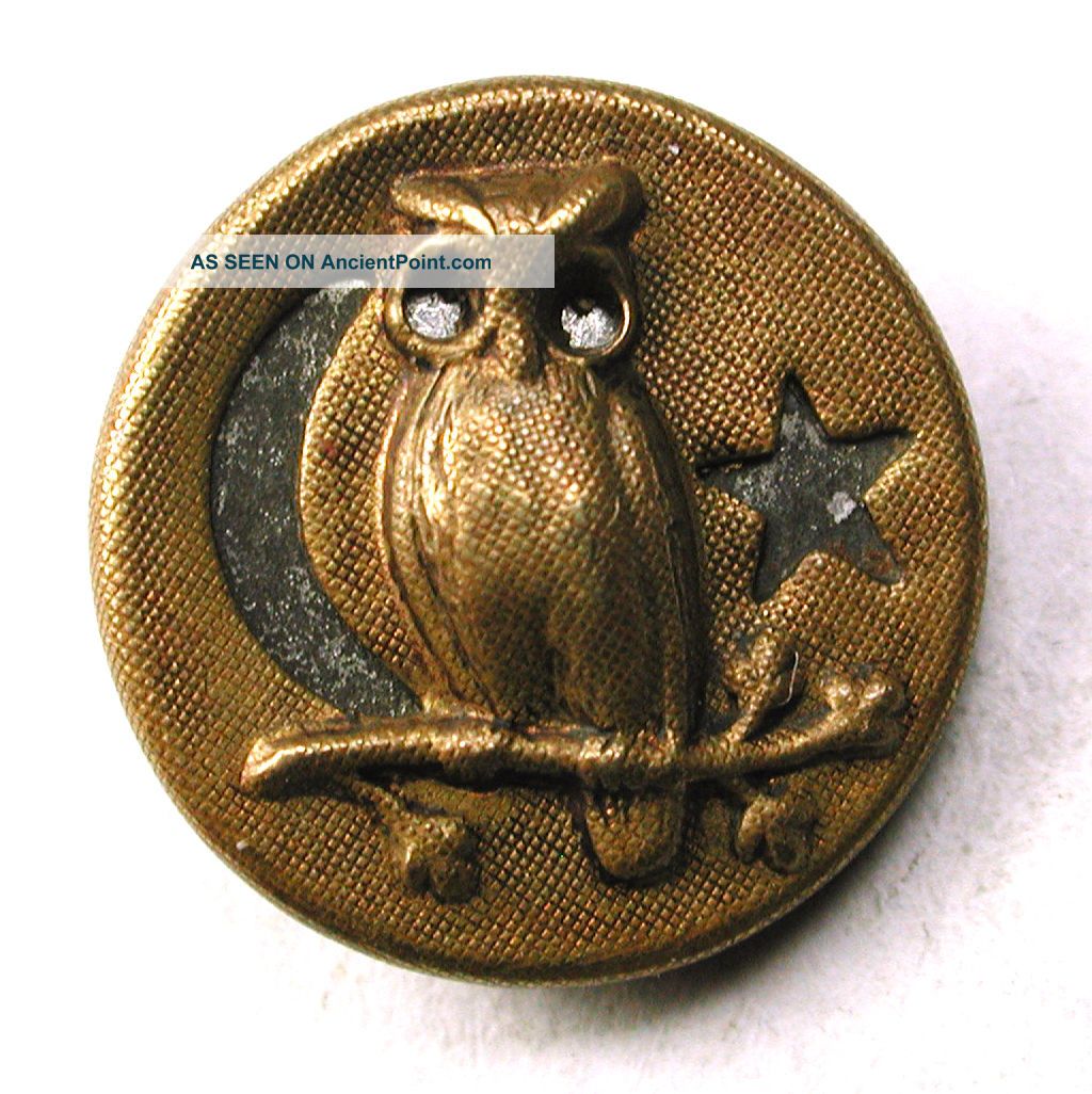 Antique Brass Button Perched Owl W/ Cut Out Crescent Moon & Star - 9/16 Inch Buttons photo