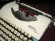 Wonderful Bitone Voss Privat Typewriter Of 1950s Vibrant Blue,  Cream - Workict - Typewriters photo 9