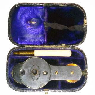 Juler Ophthalmoscope 1882 photo