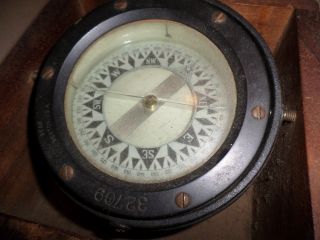 Antique Nautical Compass,  Star,  Boston 32709 Dovetailed Box photo