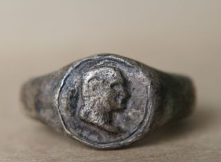 Graeco - Roman Period Solid Silver Ring Emperor Depiction 300 B.  C.  - 50 A.  D.  Vf, photo