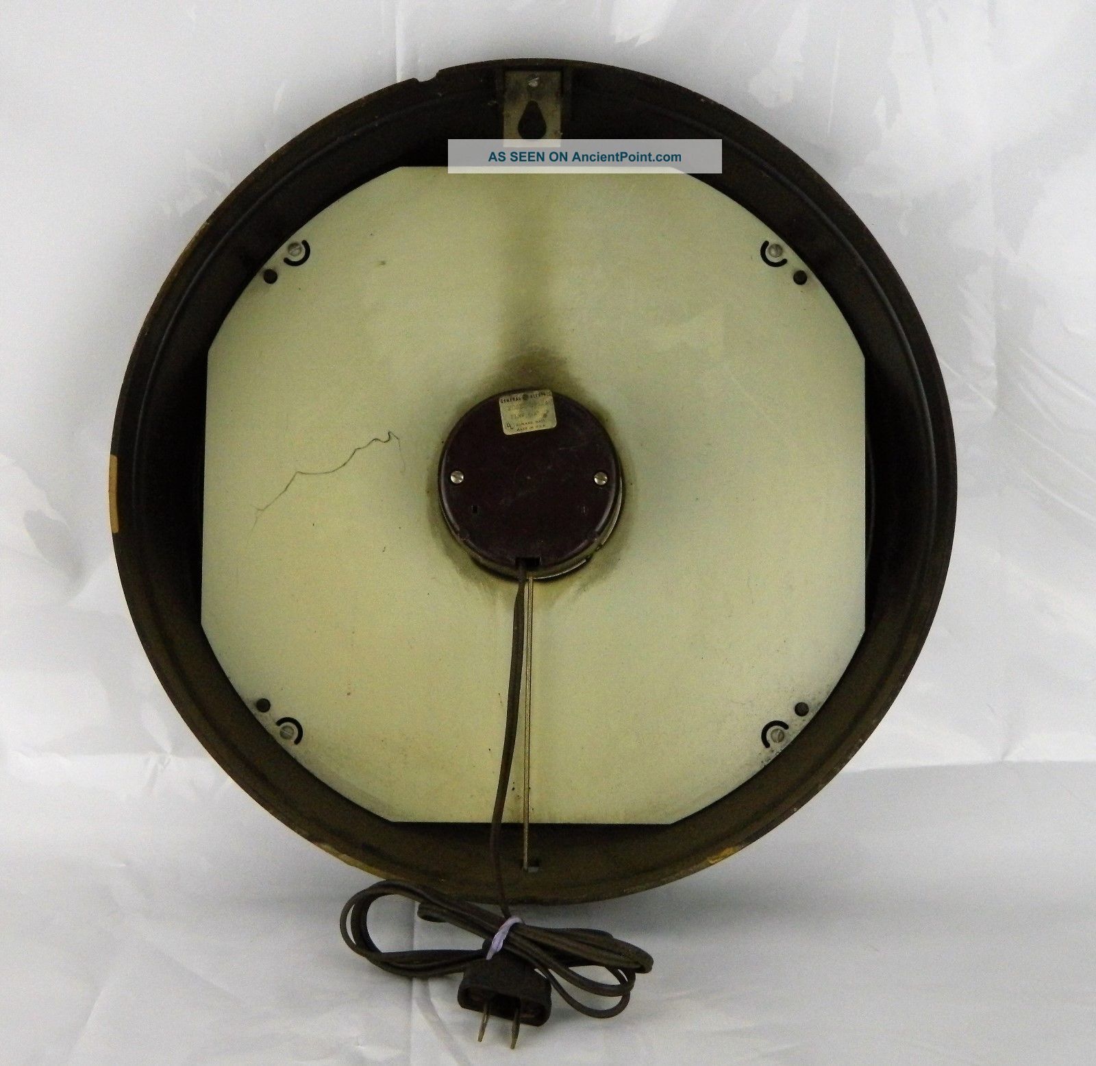 General Electric Ge Wall Hanging Vtg Clock Mcm Model 2912a School House