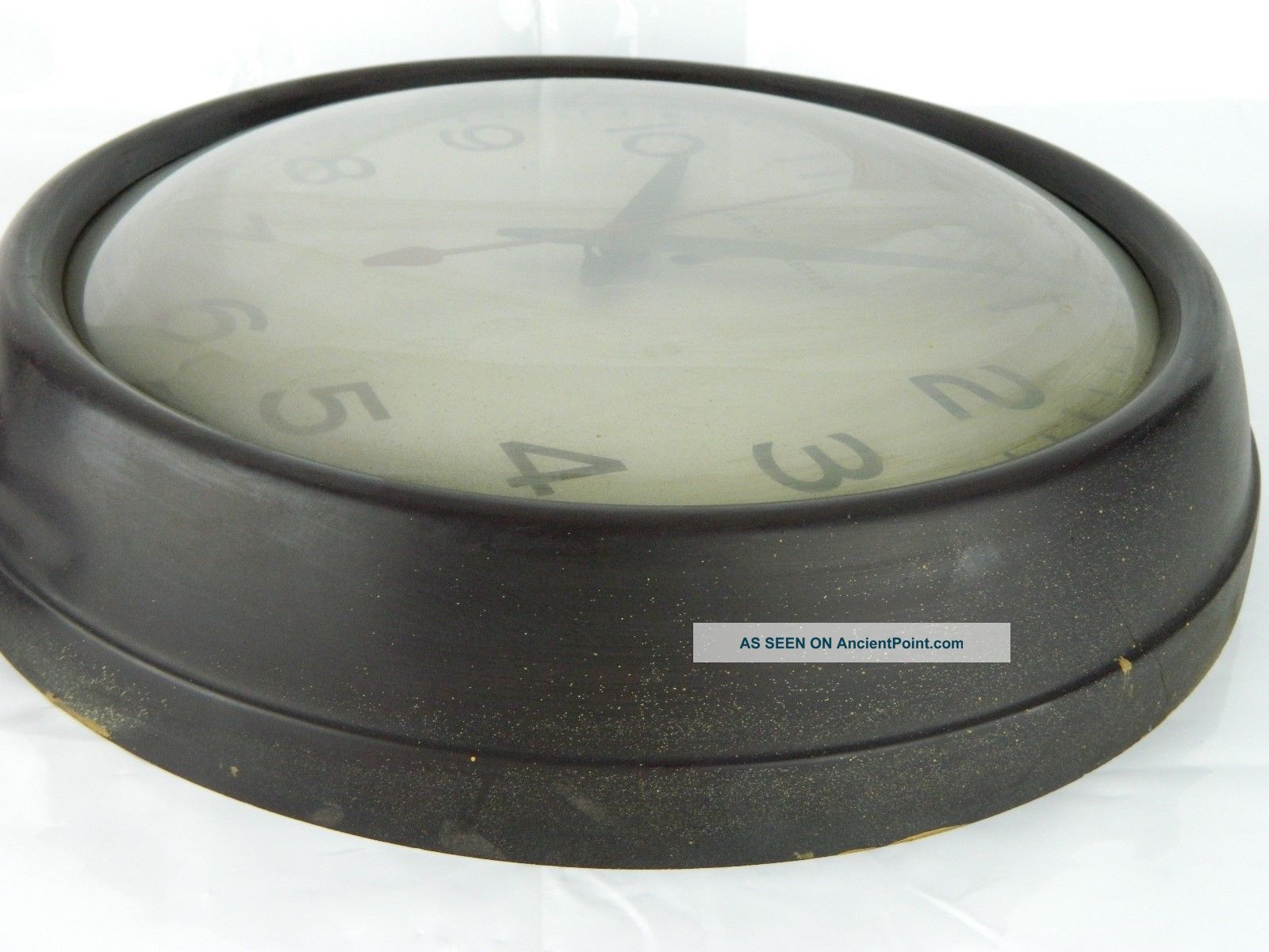 General Electric Ge Wall Hanging Vtg Clock Mcm Model 2912a School House