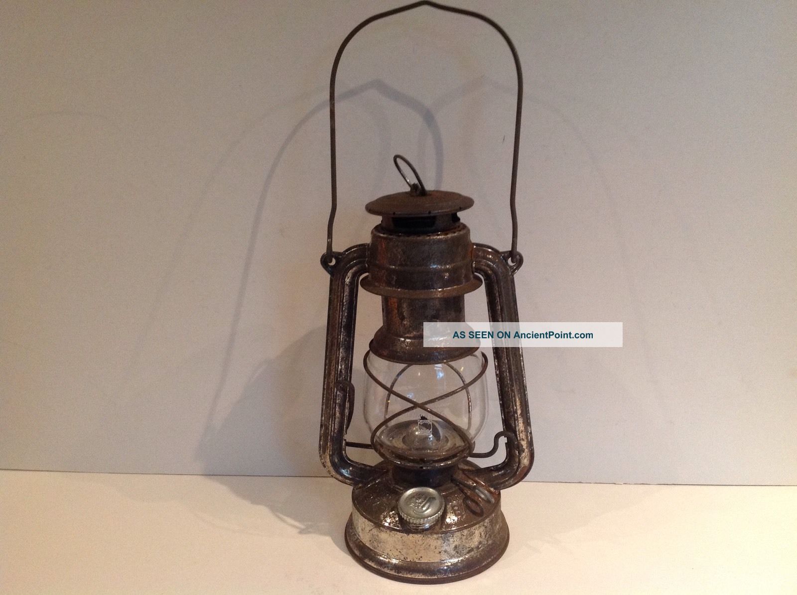 Feuer Hand Hurricane Lamp 275 With Glass Globe W.  Germany 20th Century photo