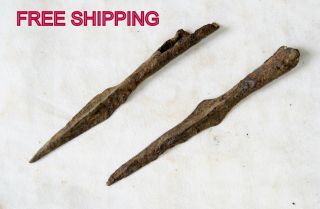 2 Antique Ancient Roman Artifact - Triple Blade Iron Arrowhead Arrow Head 03 photo