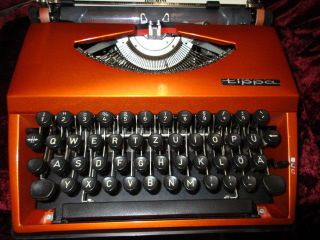 Rare Triumph Tippa Manuel Typewriter In Metallic Orange Color Panton Era 70`s photo