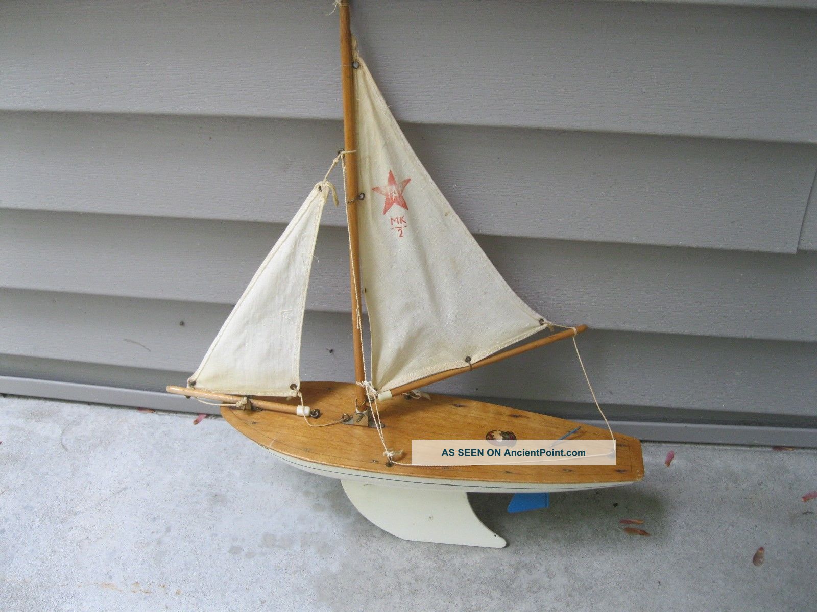 Vintage Staryacht Pond Boat Endeavor Ii Star Mk 2 Birkenhead 16 1/2