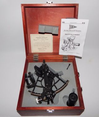Tamaya 1970’s Micrometer Marine Sextant Ms - 833,  4x40 Scope 62509 W/ Wooden Box photo