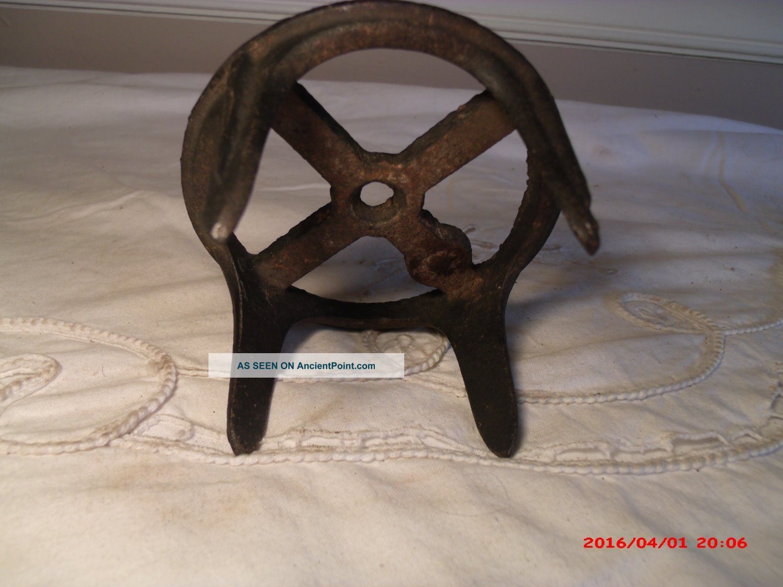 Antique Small Round Iron Trivet With Four Tall Legs - - 1107 Trivets photo