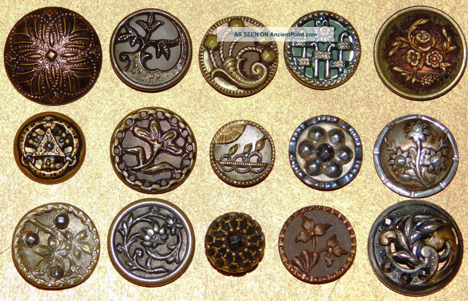 Antique Victorian Paris Back Metal Picture Buttons Buttons photo