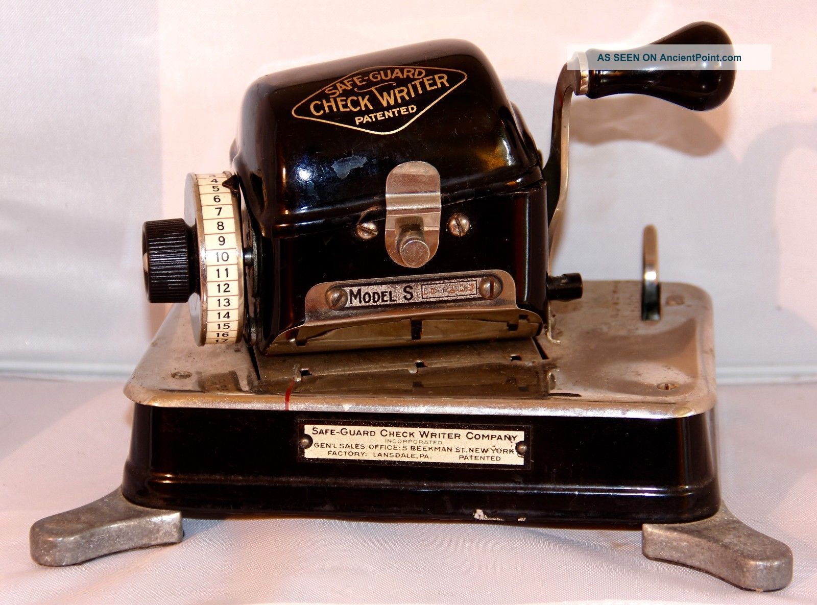 Antique Safe - Guard Metal Office Check Writer - Patent 1918 Retro - Lansdale Pa Cash Register, Adding Machines photo