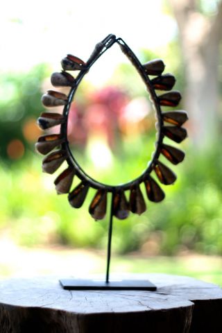 Papua Guinea Shell Necklace Handmade Decor - Beige - Mauna Lani photo