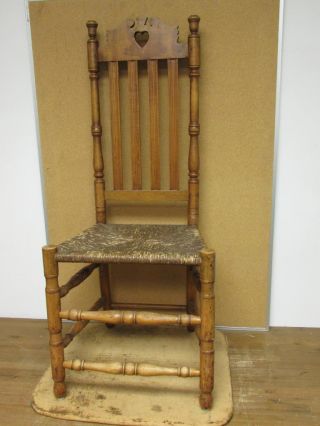 Rare 18th C William And Mary Ct Heart And Crown Decorated Bannister Back Chair photo