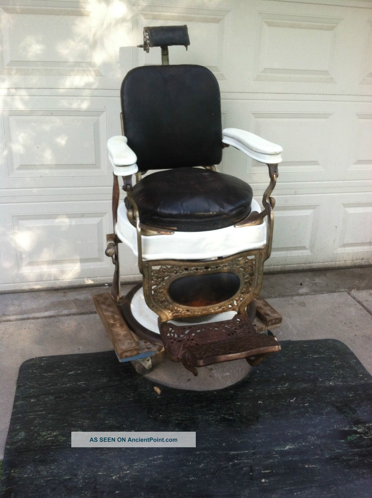 Antique Theo A Kochs Chicago Barber Tattoo Salon Chair Hydraulic Barber Chairs photo
