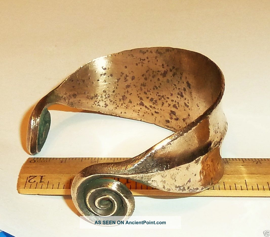 Ancient Bronze Bracelet (3677). Other Antiquities photo