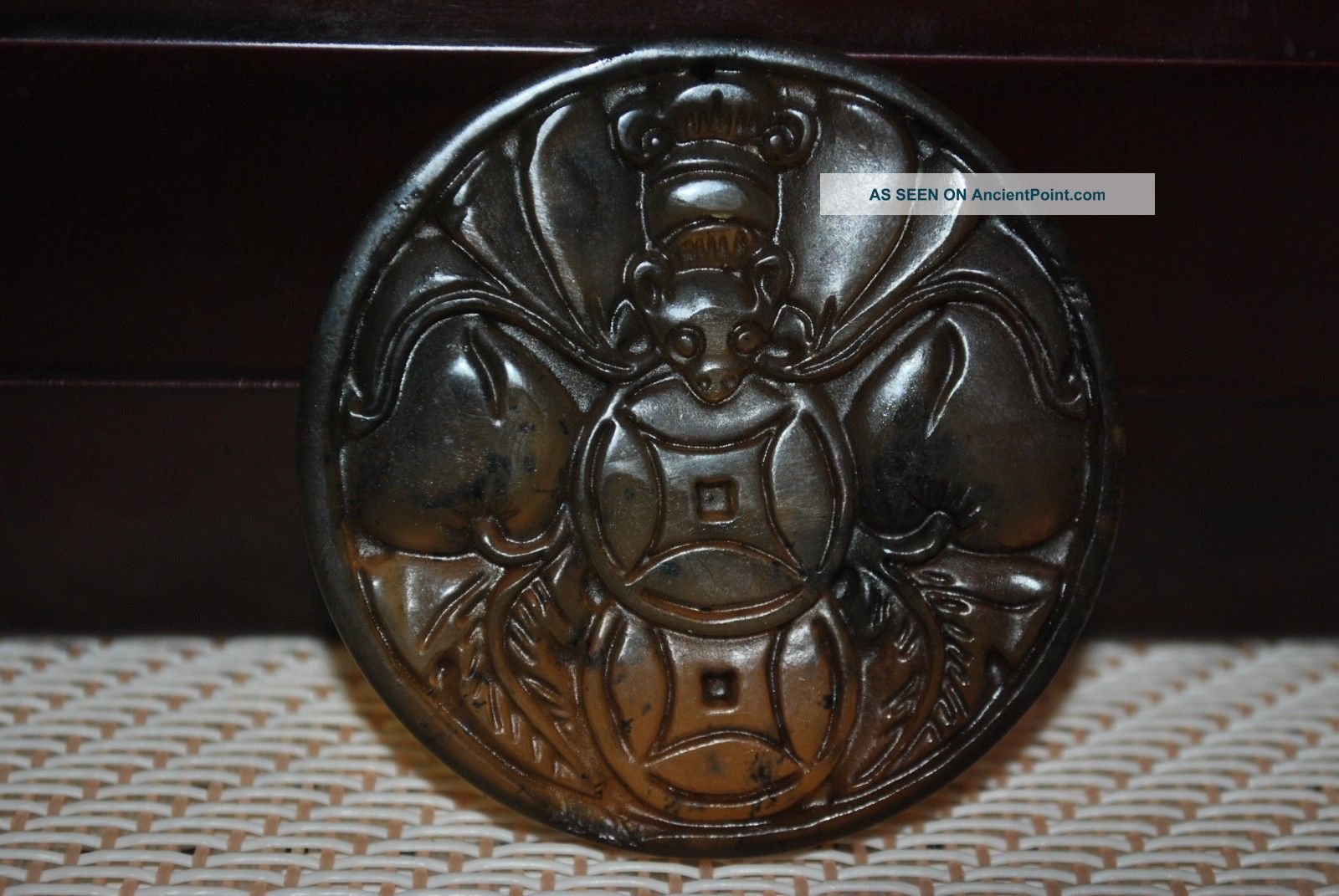 Chinese Antique Hand Carved Lively Hongshan Culture Jade Q33 Necklaces & Pendants photo